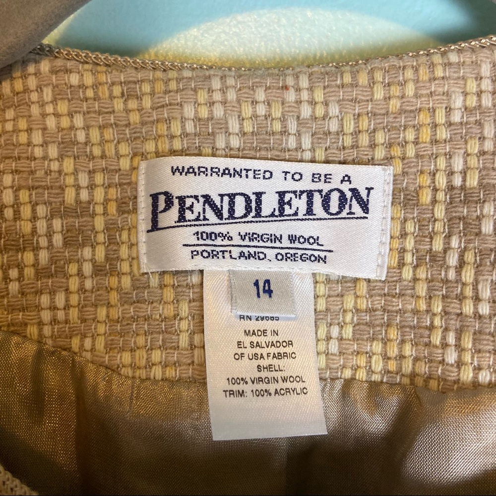 Pendleton Virgin Wool Southwestern Pattern Button… - image 3